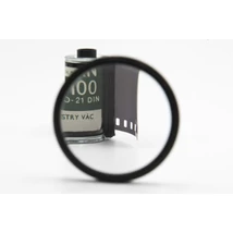 B+W ES 3 close-up (49mm)