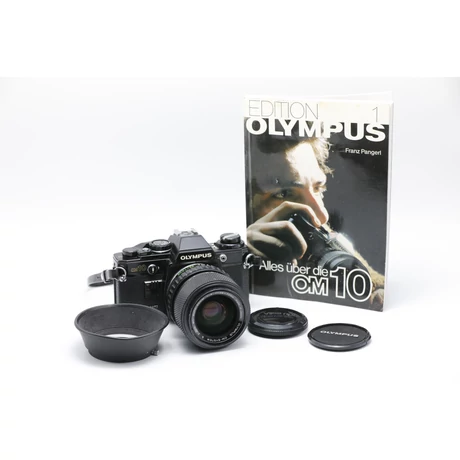 Olympus OM10 4/35-70mm objektívvel